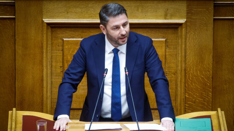 Ανδρουλάκης: Ο Μητσοτάκης νομίζει ότι το κοινοβούλιο είναι φέουδο – Έρχεται αίτημα για Εξεταστική