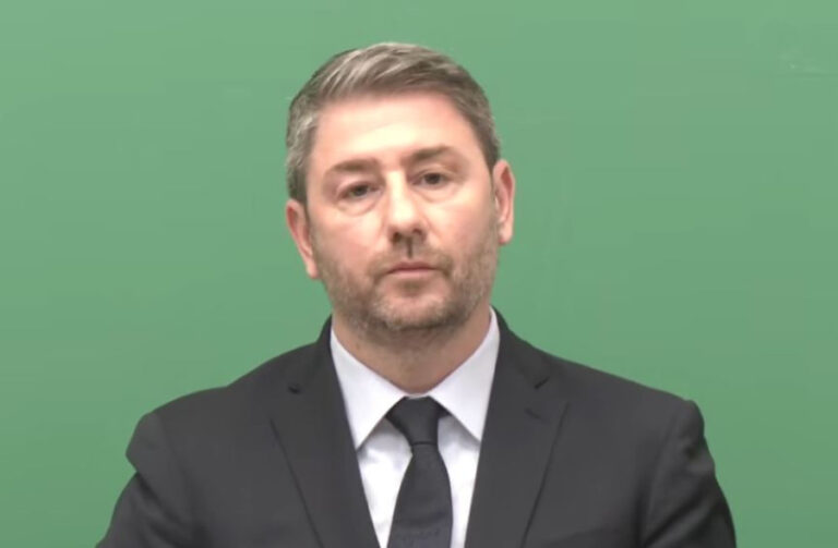 Στα άκρα η σύγκρουση για τις υποκλοπές – Ο Άρειος Πάγος φουντώνει την κόντρα, εξεταστική ζητά το ΠΑΣΟΚ