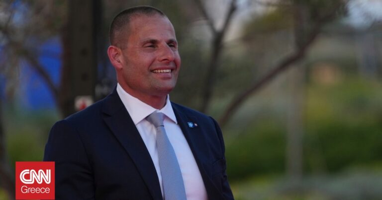 Μάλτα: Ο πρωθυπουργός ανακοινώνει πρόωρες βουλευτικές εκλογές στις 30 Μαΐου