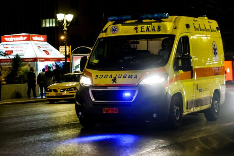 Κέρκυρα: Όχημα παρέσυρε και τραυμάτισε μητέρα και γιο