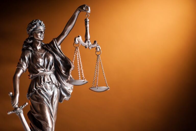 Ένωση Εισαγγελέων Ελλάδος για υπόθεση υποκλοπών: Θεμιτή η κριτική στις δικαστικές αποφάσεις αλλά να ασκείται με νηφαλιότητα