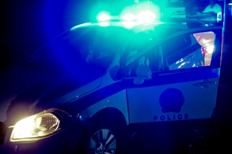 Ηράκλειο: Μαχαίρωσαν κι απείλησαν με όπλο τον πορτιέρη μπαρ- Αναζητούνται οι δράστες